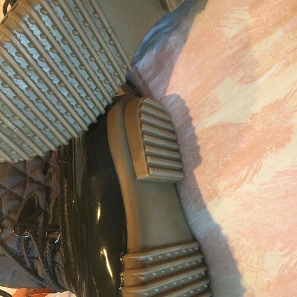 New Boots - Picture 5 of 5